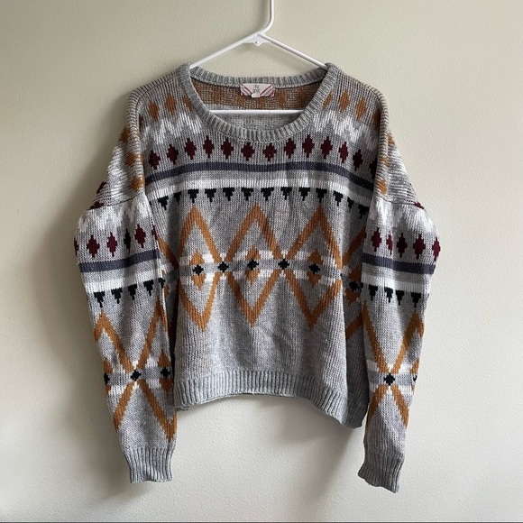 Pink Rose Sweaters - M- Pink Rose Gray Knit Sweater with Geometric Designs